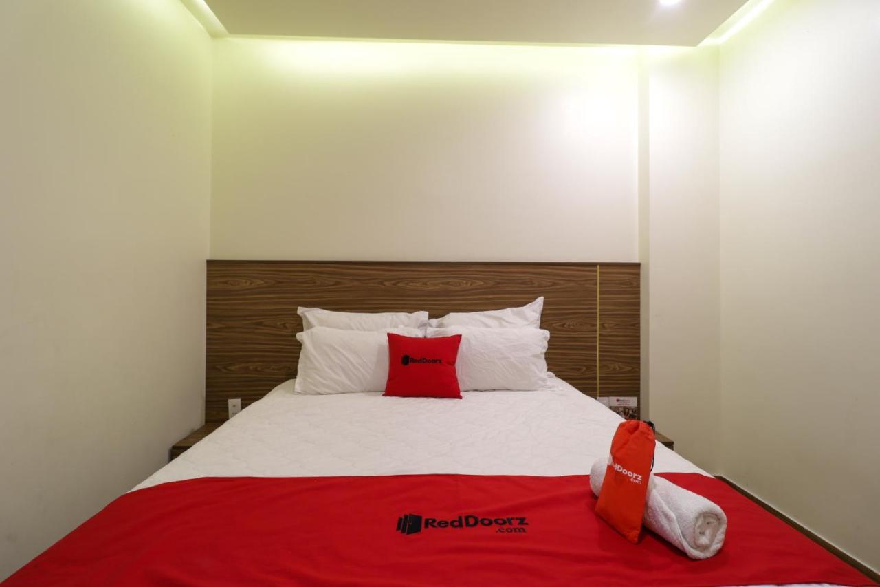 Reddoorz Minh Thu Hotel Near Quang Trung Хошимин Екстериор снимка